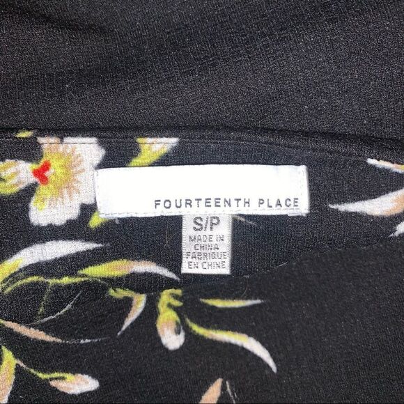 Fourteenth Place Floral Maxi Dress Small - Picture 3 of 5